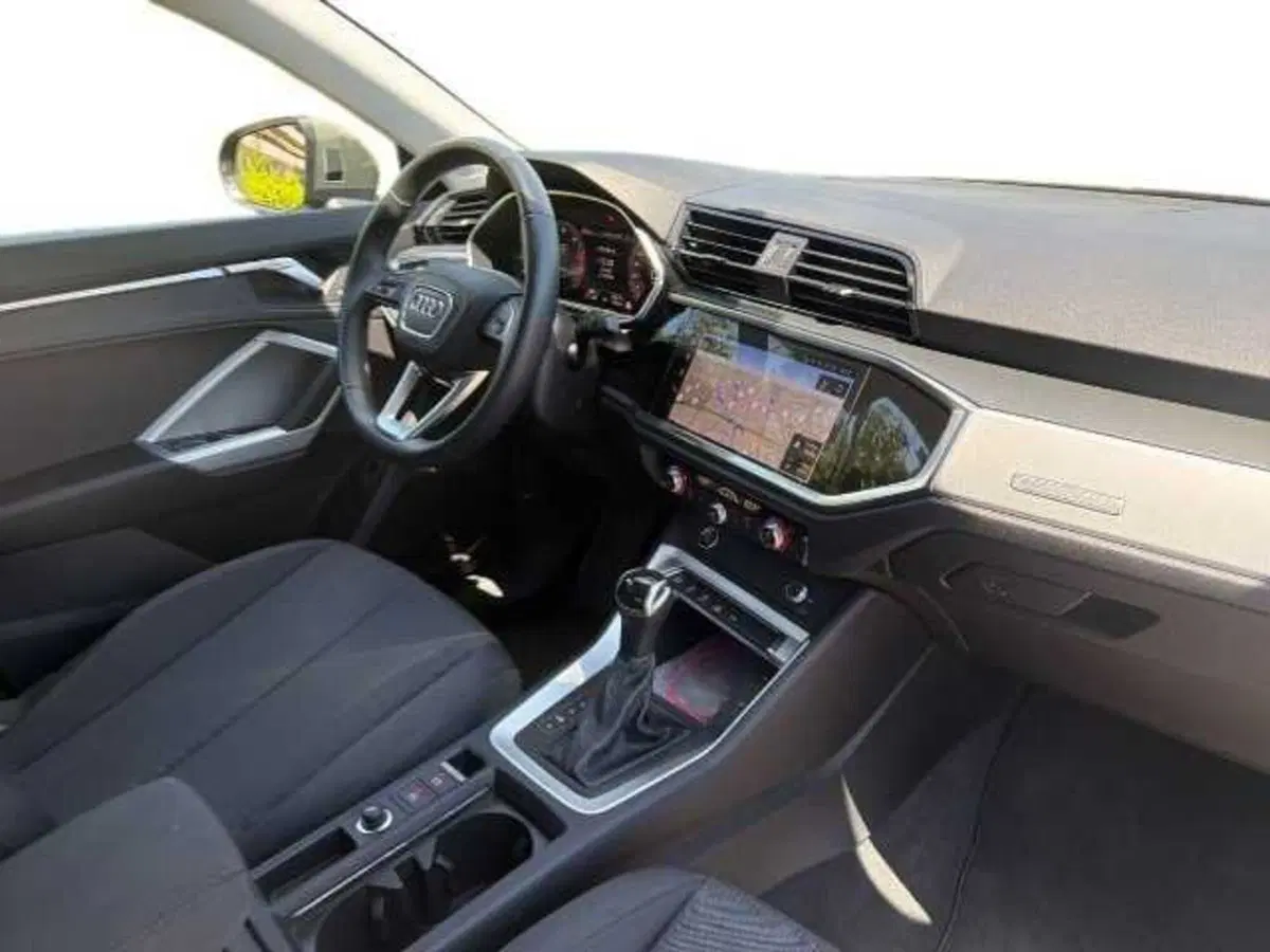 Audi Q3 Sportback usata a Prato (3)