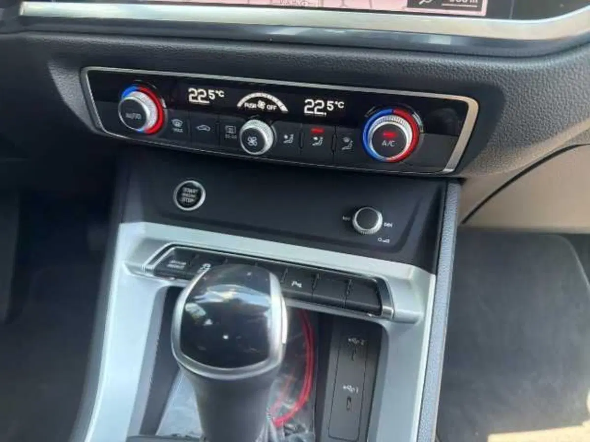 Audi Q3 Sportback usata a Prato (9)
