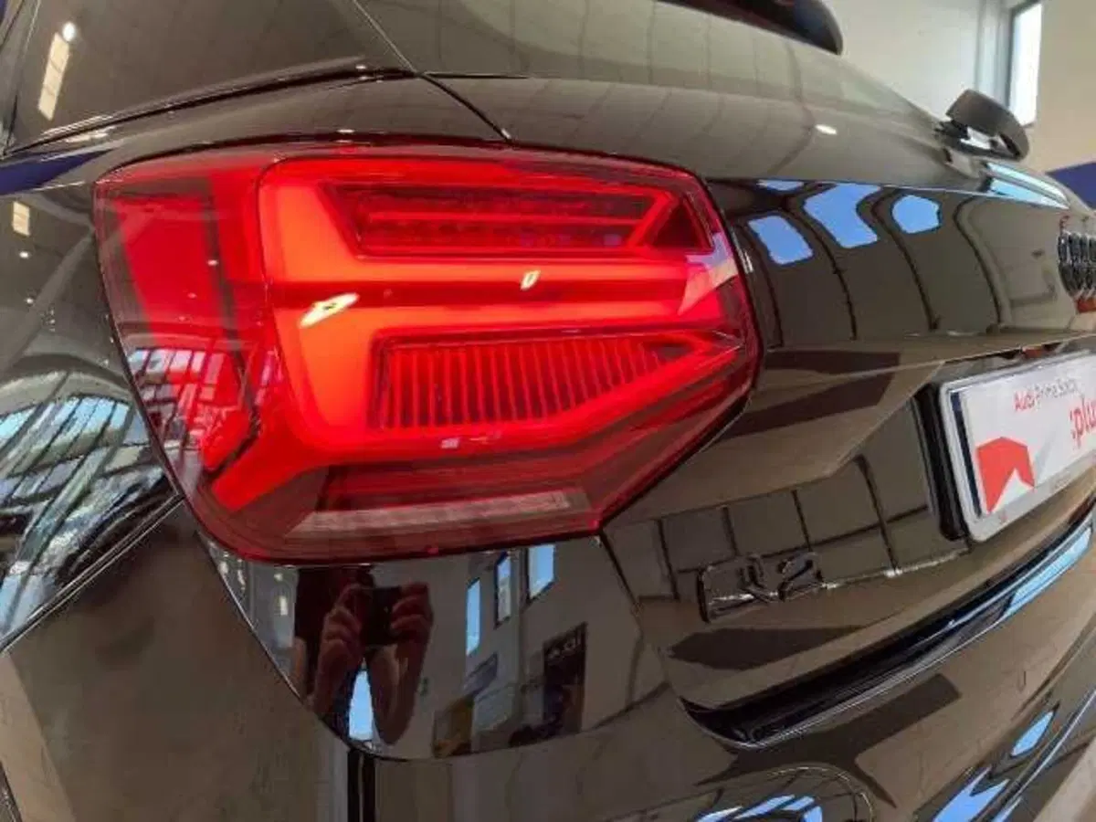 Audi Q2 nuova a Pistoia (10)