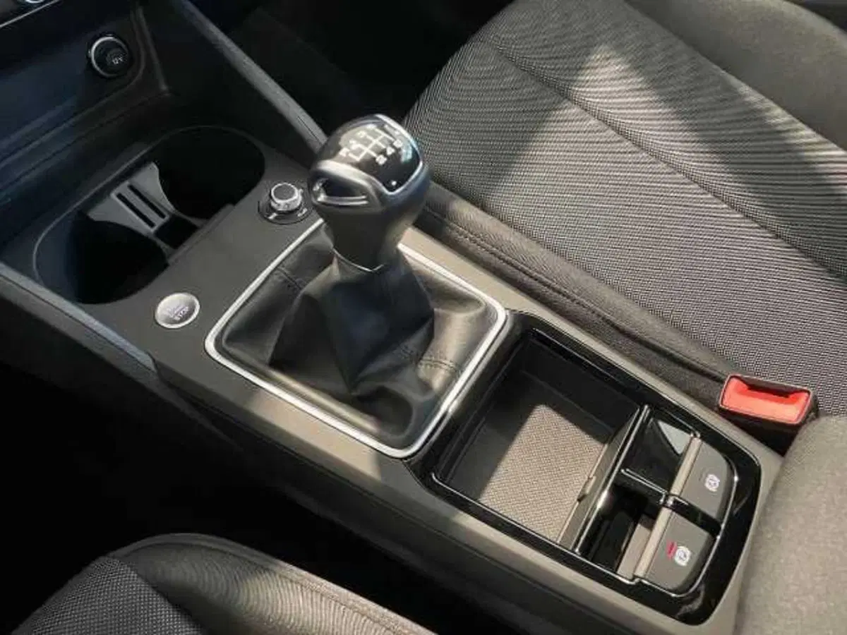 Audi Q2 nuova a Pistoia (16)
