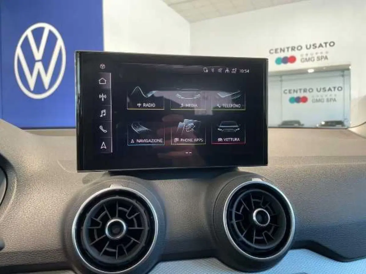 Audi Q2 nuova a Pistoia (8)