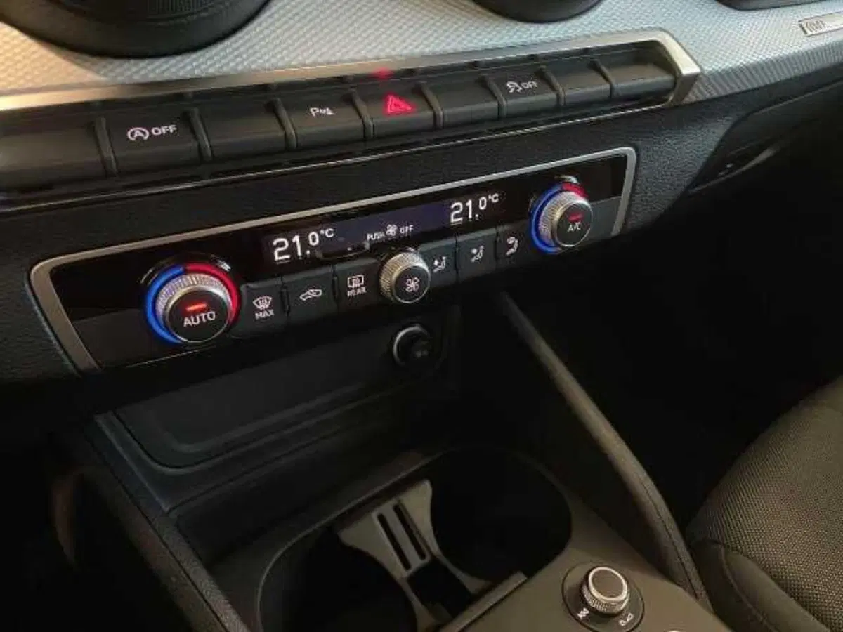 Audi Q2 nuova a Pistoia (9)