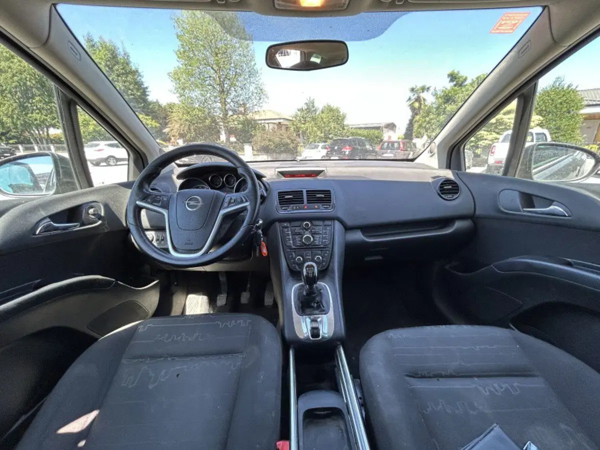 Opel Meriva usata a Cuneo (7)