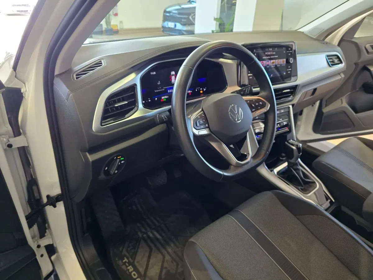 Volkswagen T-Roc usata a Rimini (8)