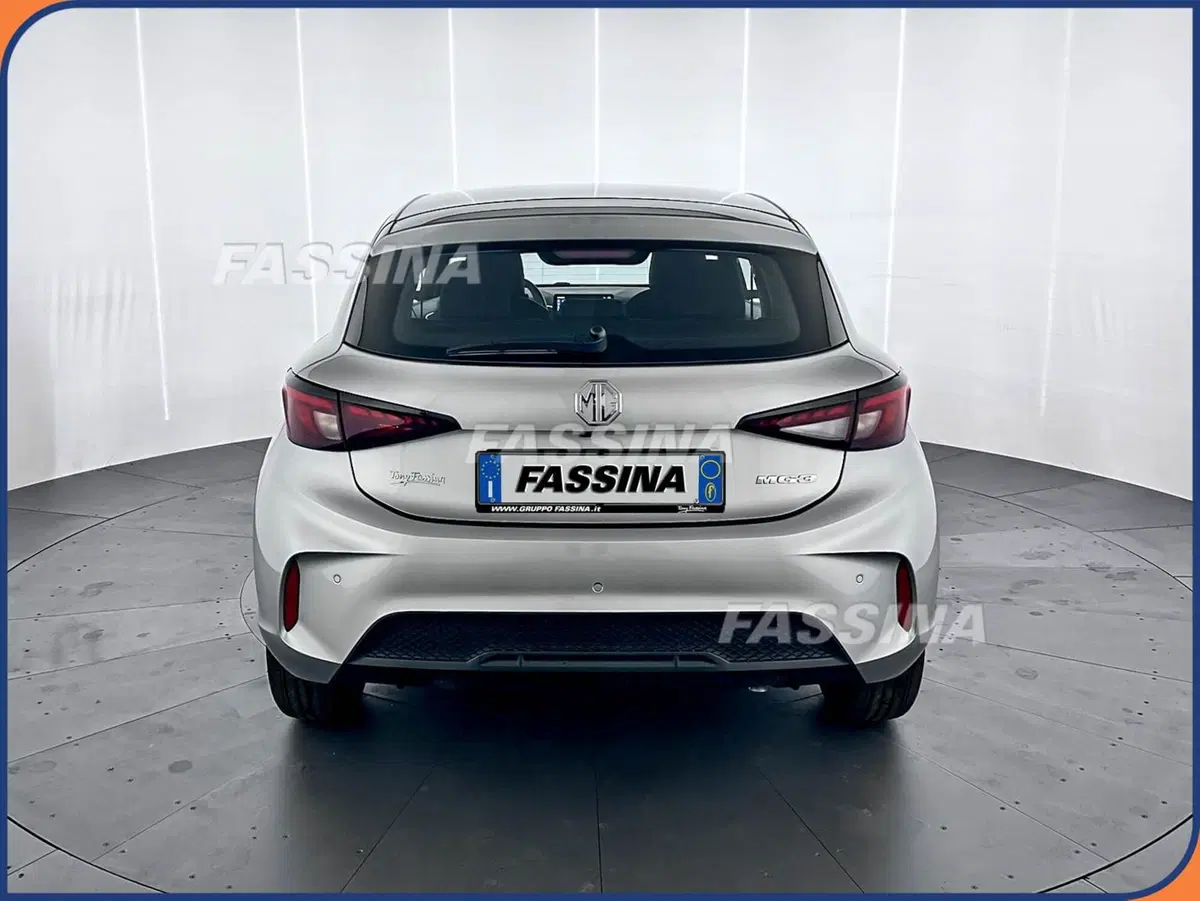 Mg MG3 nuova a Milano (5)