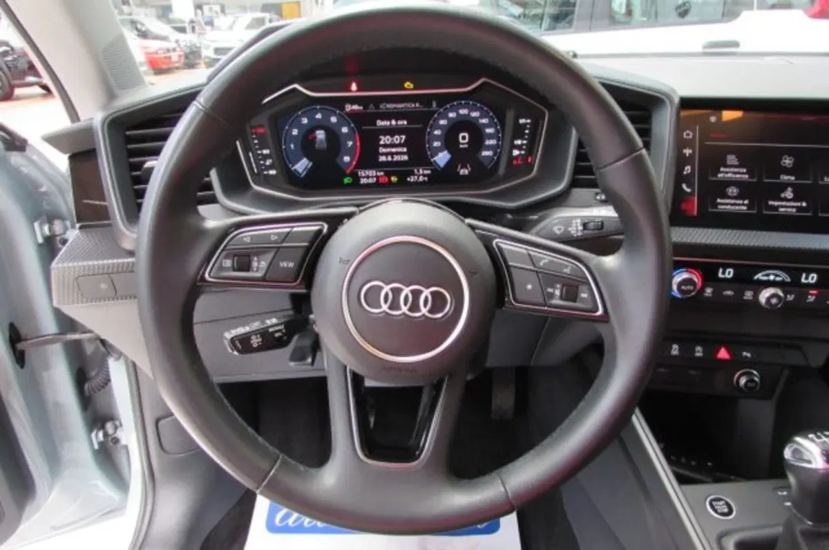 Audi A1 Sportback usata a Milano (13)