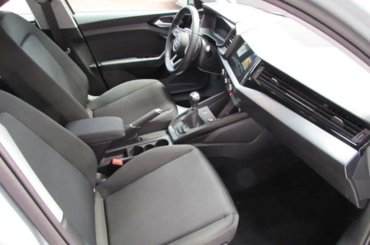 Audi A1 Sportback usata a Milano (17)