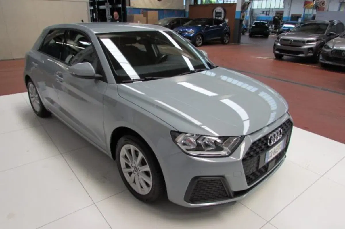 Audi A1 Sportback usata a Milano (3)