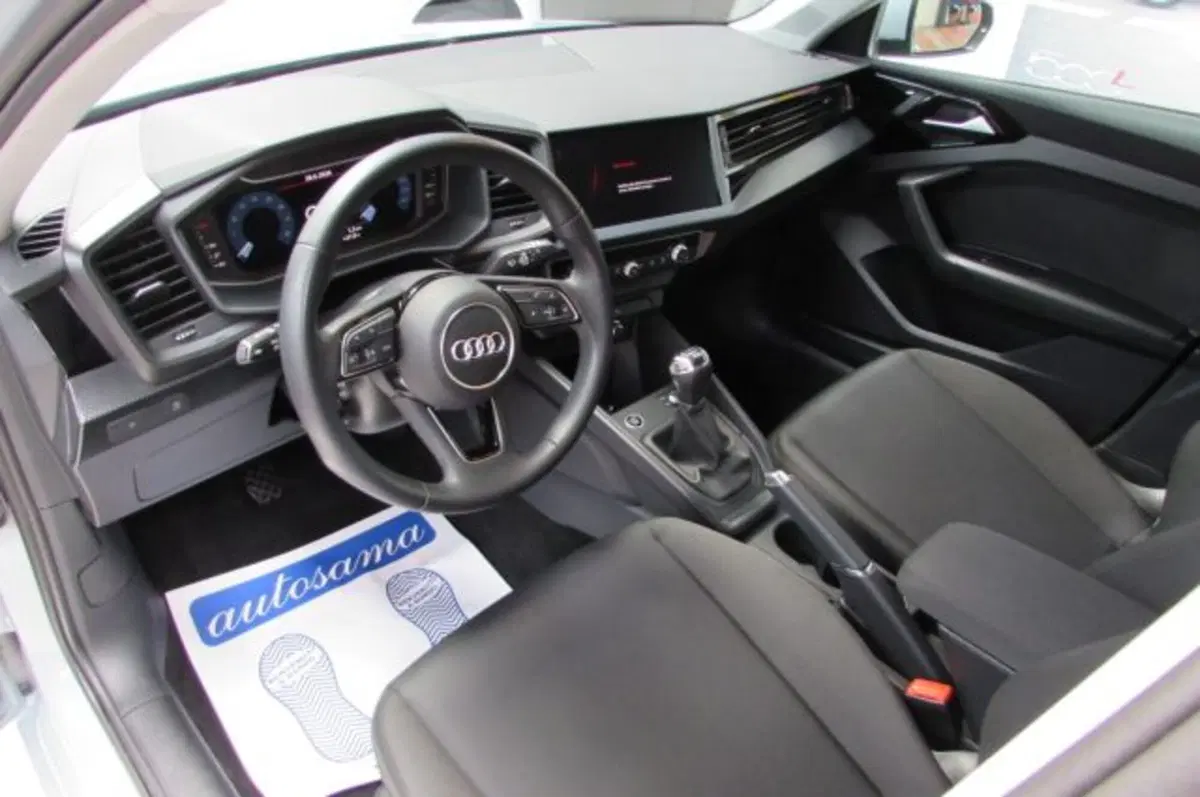 Audi A1 Sportback usata a Milano (8)
