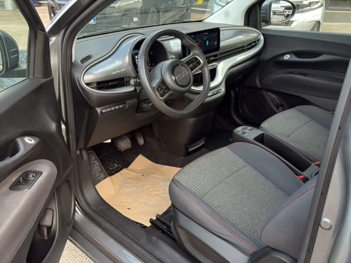 Fiat 500 Cabrio usata a Foggia (14)