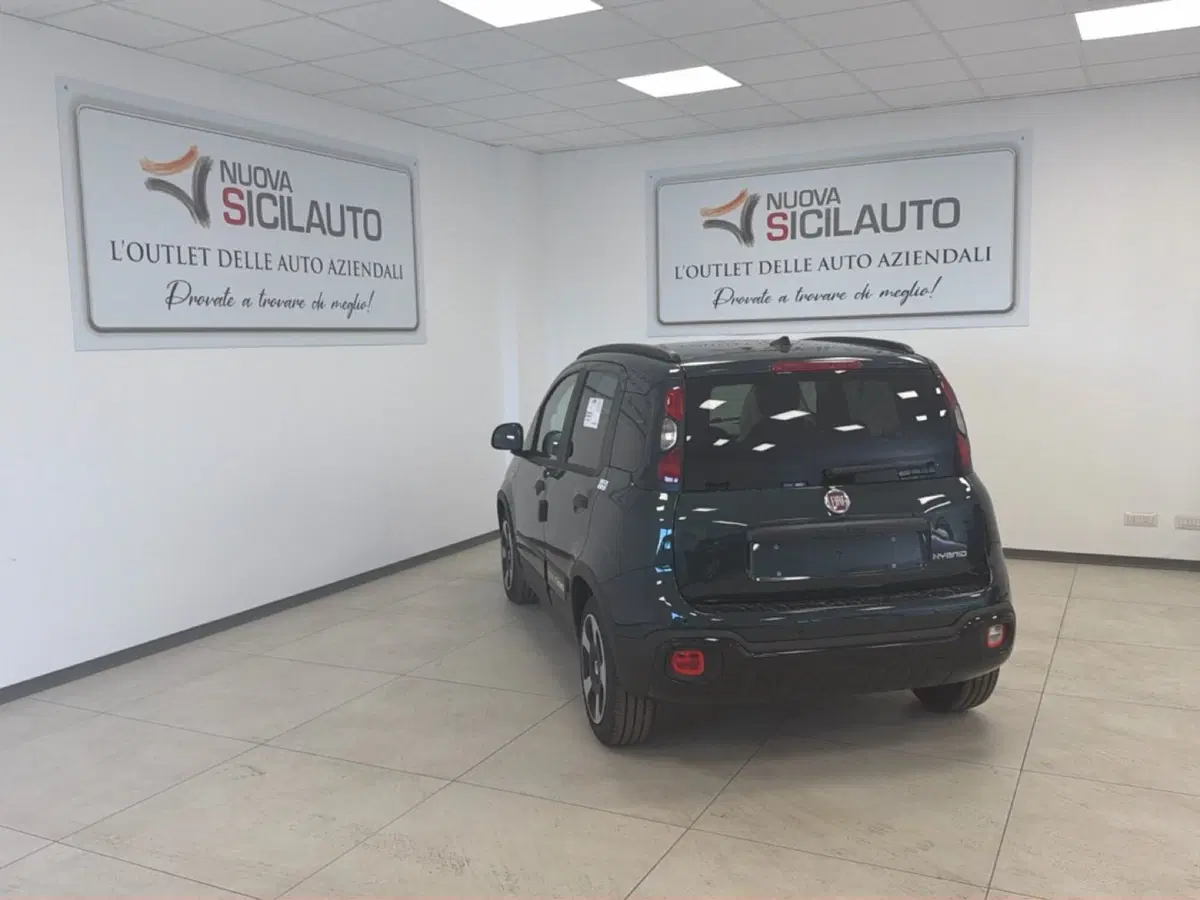 Fiat Pandina nuova a Palermo (15)