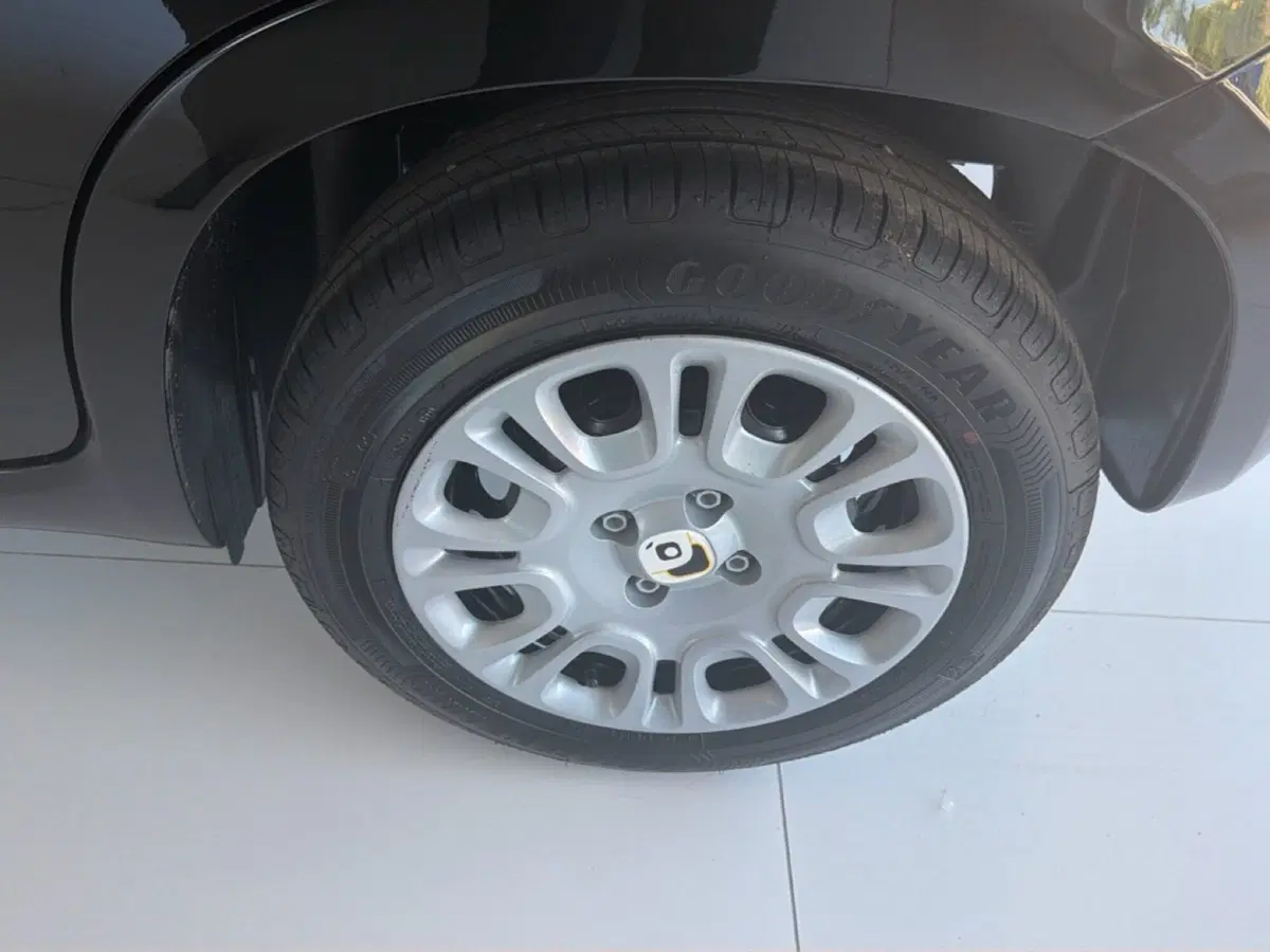 Fiat Pandina nuova a Palermo (4)