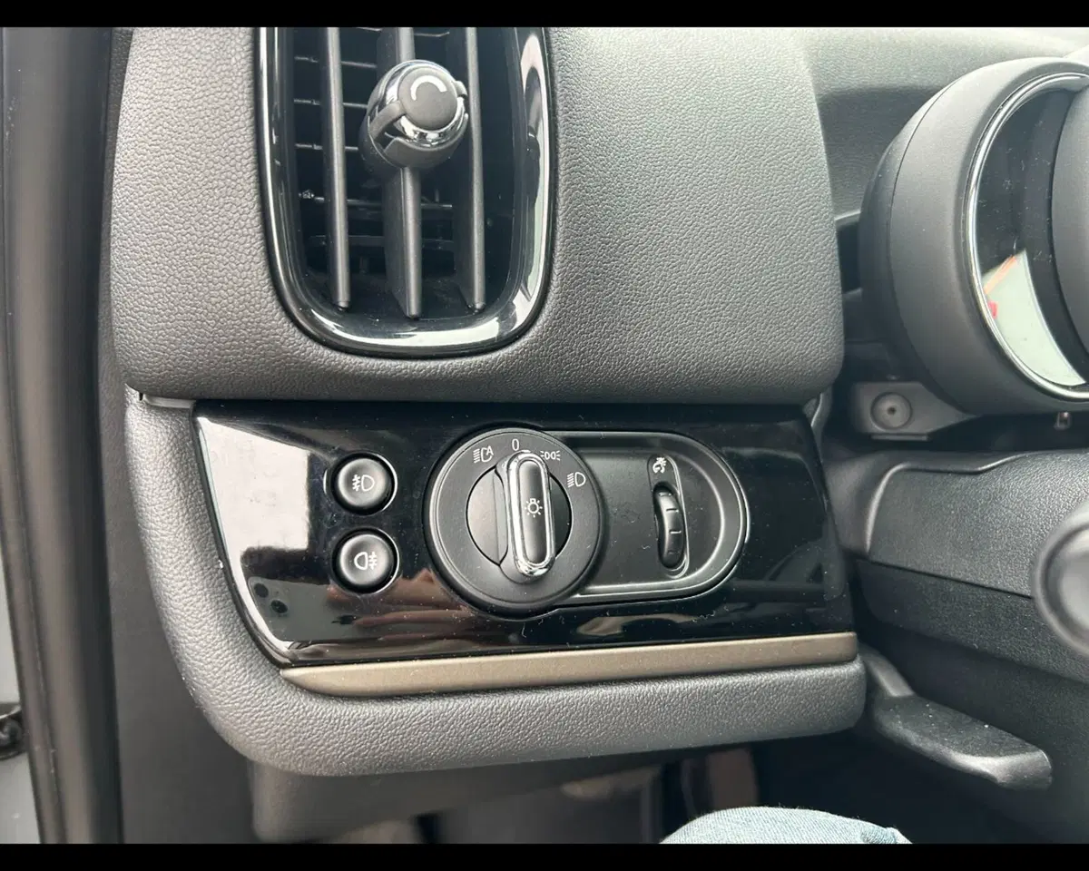 MINI Mini Countryman usata a Ravenna (18)