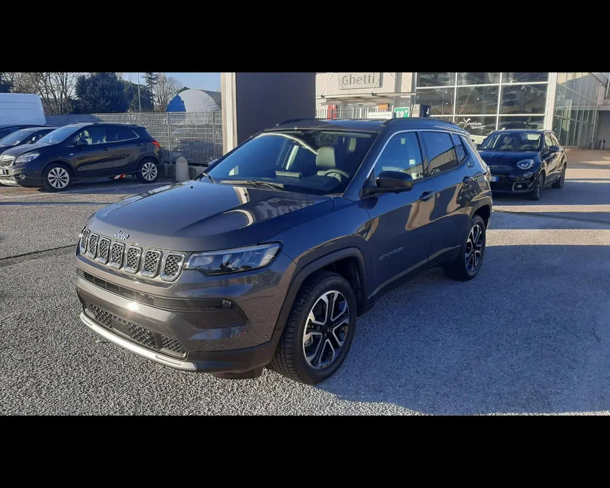 Jeep Compass nuova a Ravenna