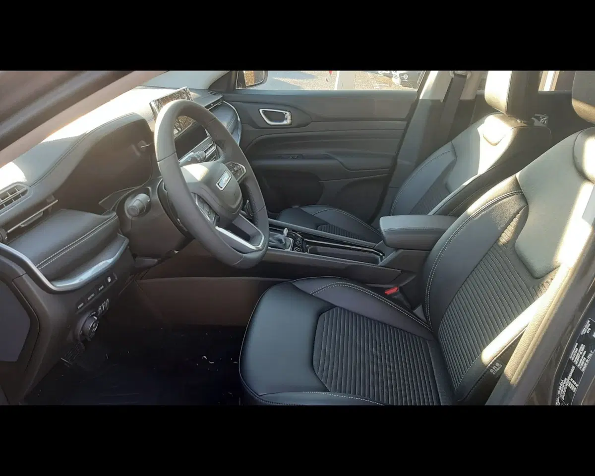 Jeep Compass nuova a Ravenna (3)