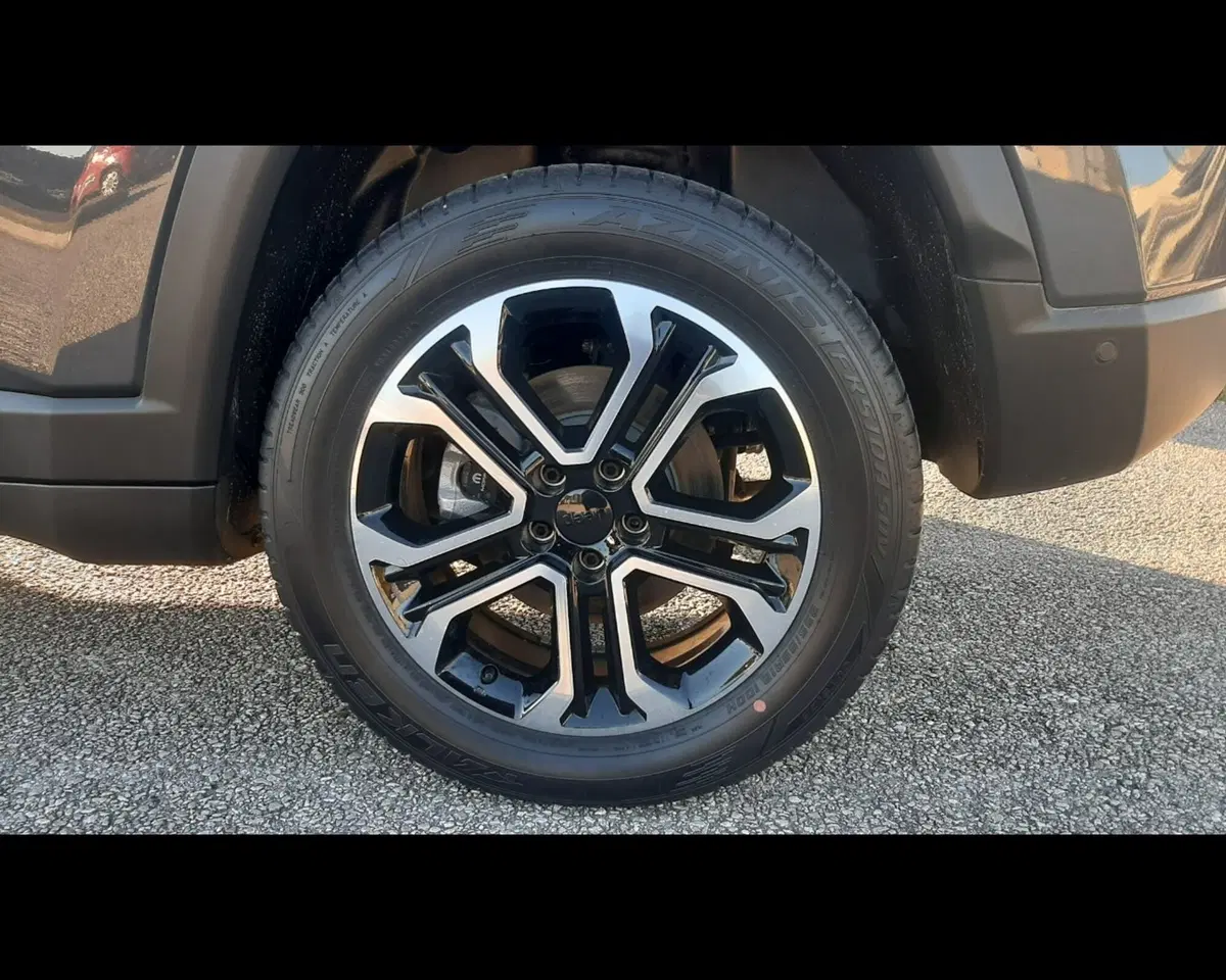 Jeep Compass nuova a Ravenna (9)