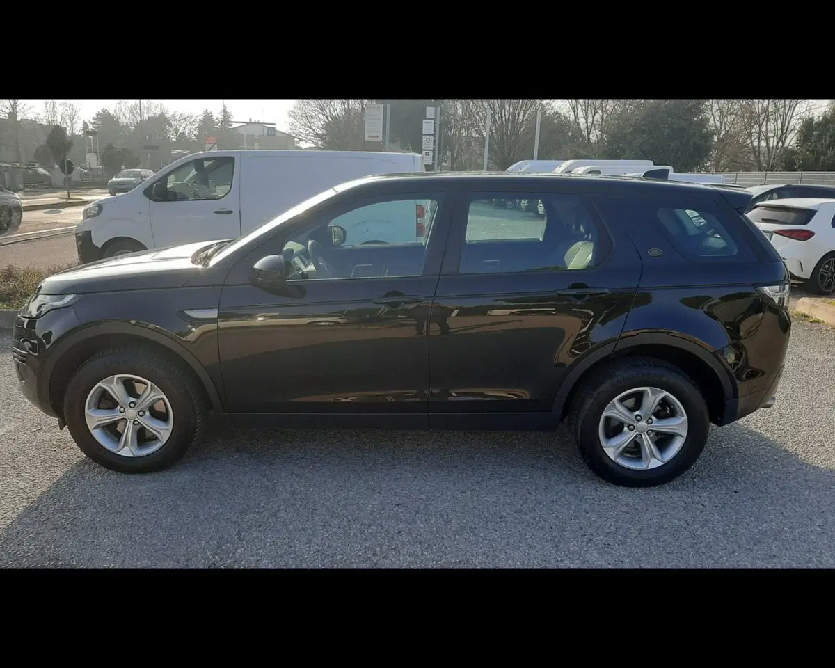 Land Rover Discovery Sport usata a Ravenna (12)