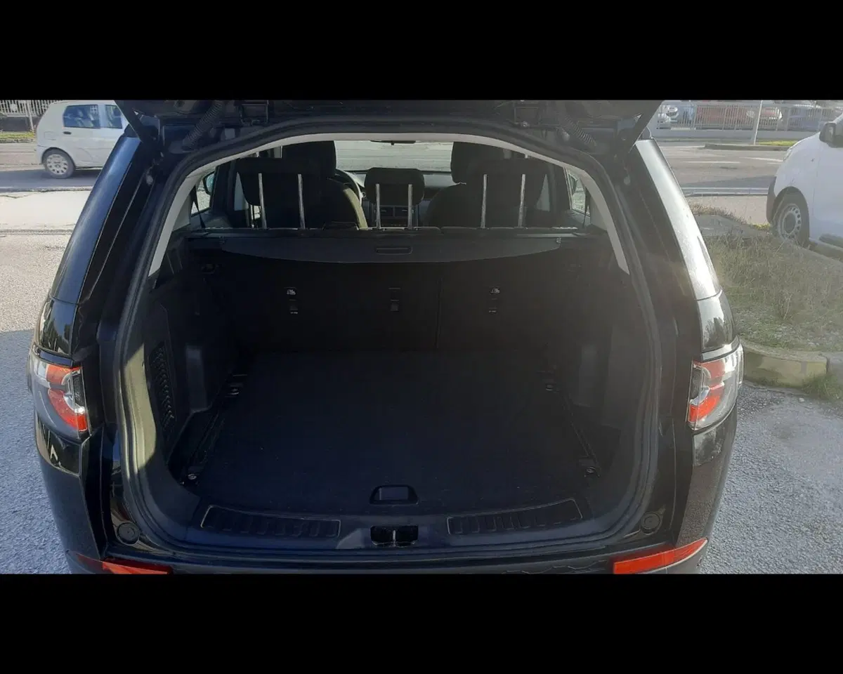 Land Rover Discovery Sport usata a Ravenna (7)
