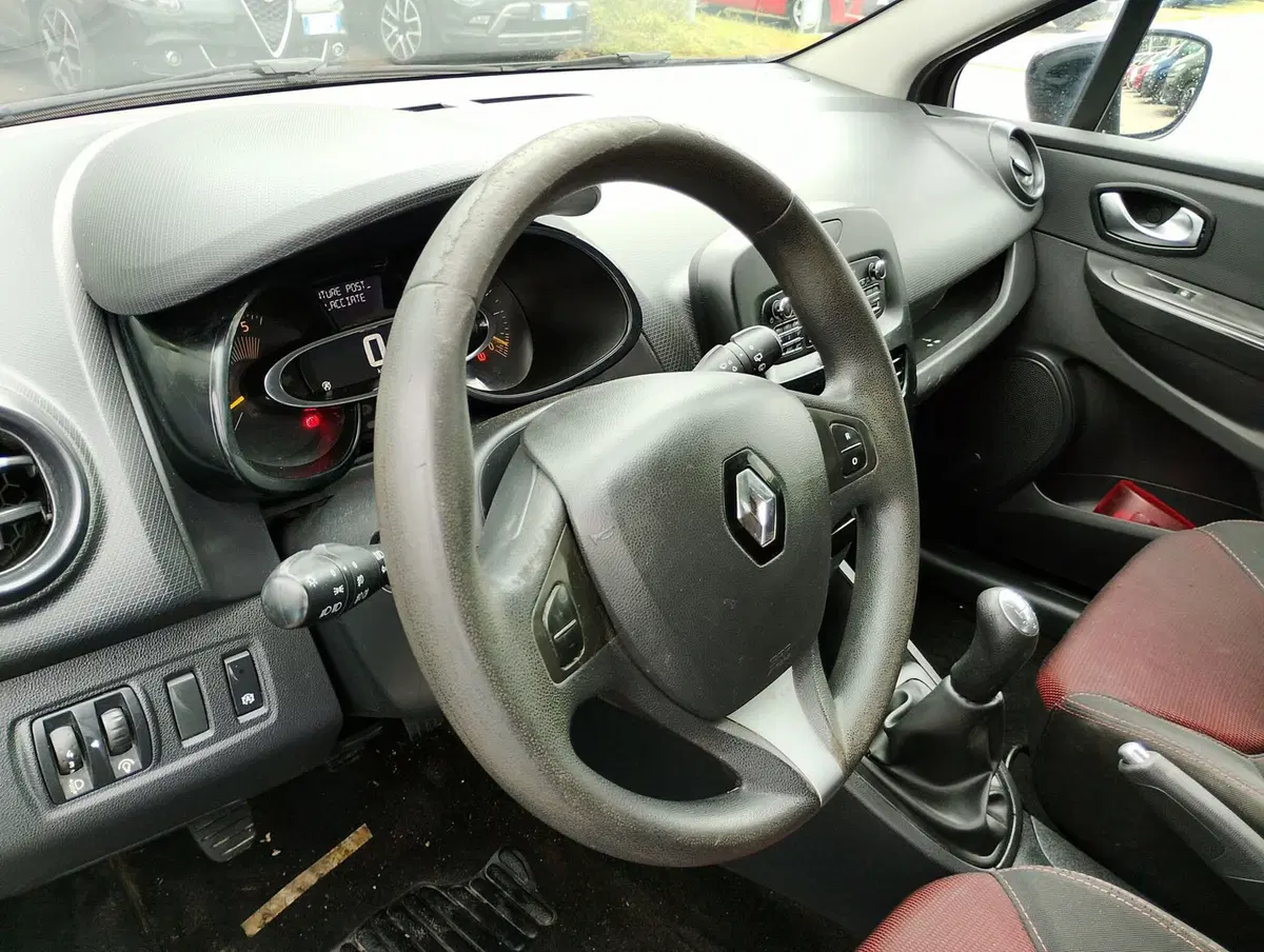 Renault Clio Sporter usata a Ravenna (8)