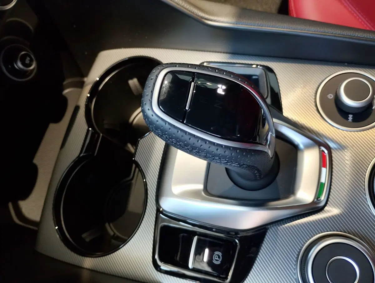 Alfa Romeo Giulia nuova a Ravenna (18)