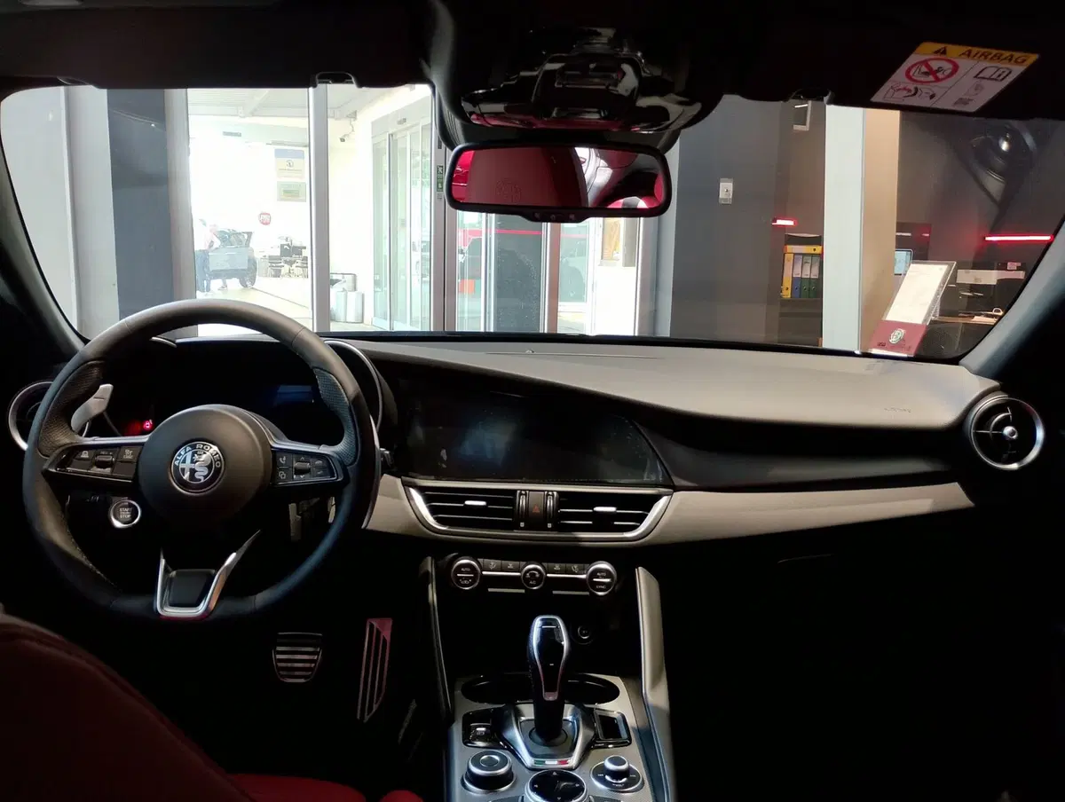 Alfa Romeo Giulia nuova a Ravenna (5)
