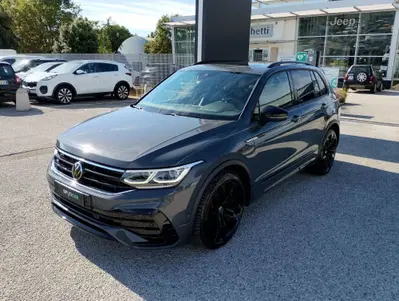 Volkswagen Tiguan Allspace 2.0 TDI 200 CV SCR DSG 4MOTION R-Line del 2021 usata a Ravenna