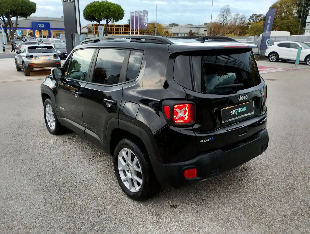 Jeep Renegade nuova a Ravenna (2)