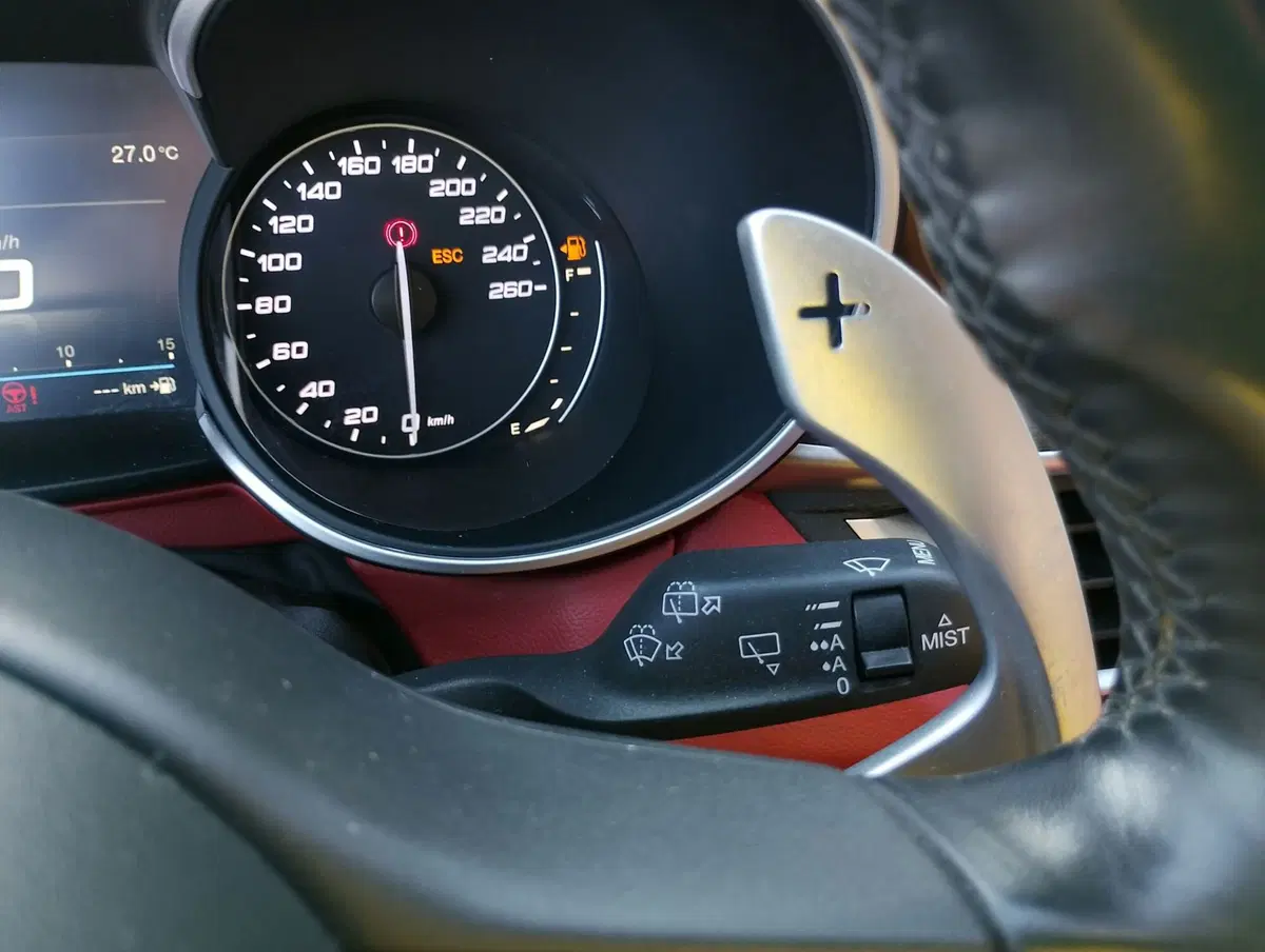 Alfa Romeo Stelvio usata a Ravenna (20)