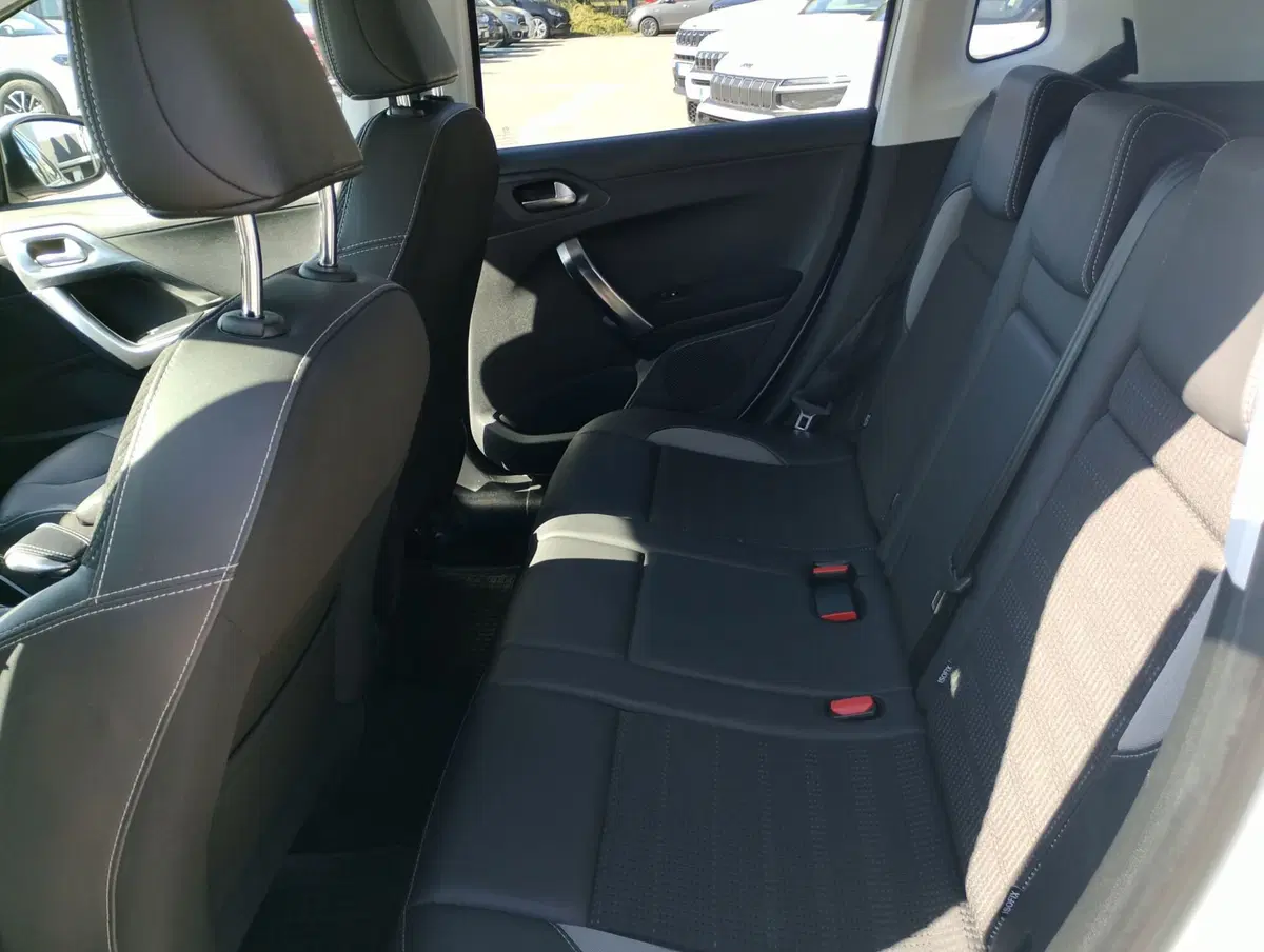 Peugeot 2008 usata a Ravenna (4)