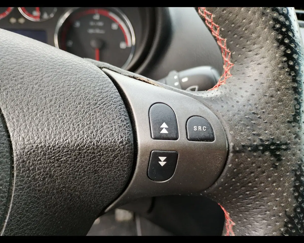 Alfa Romeo GT usata a Ravenna (12)