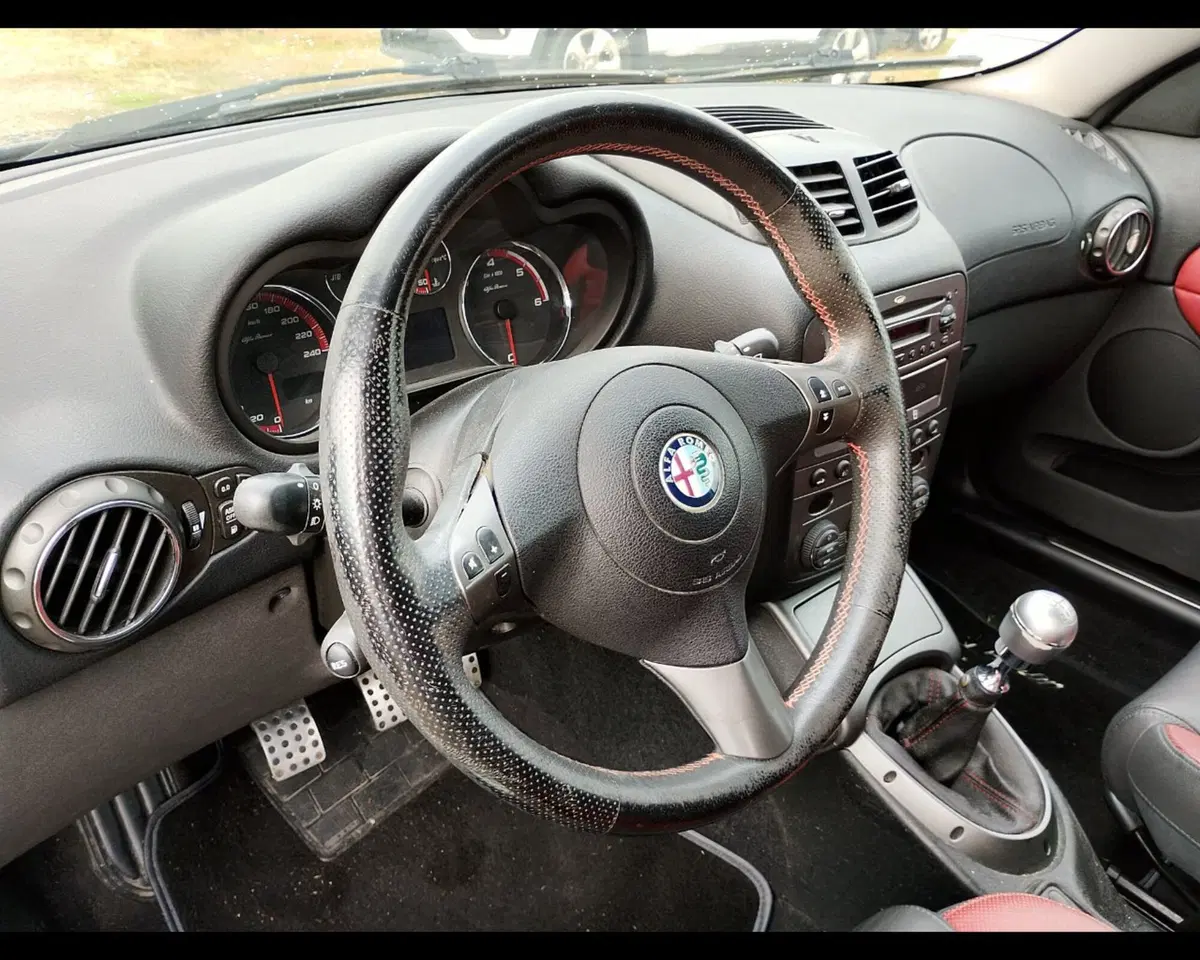 Alfa Romeo GT usata a Ravenna (7)