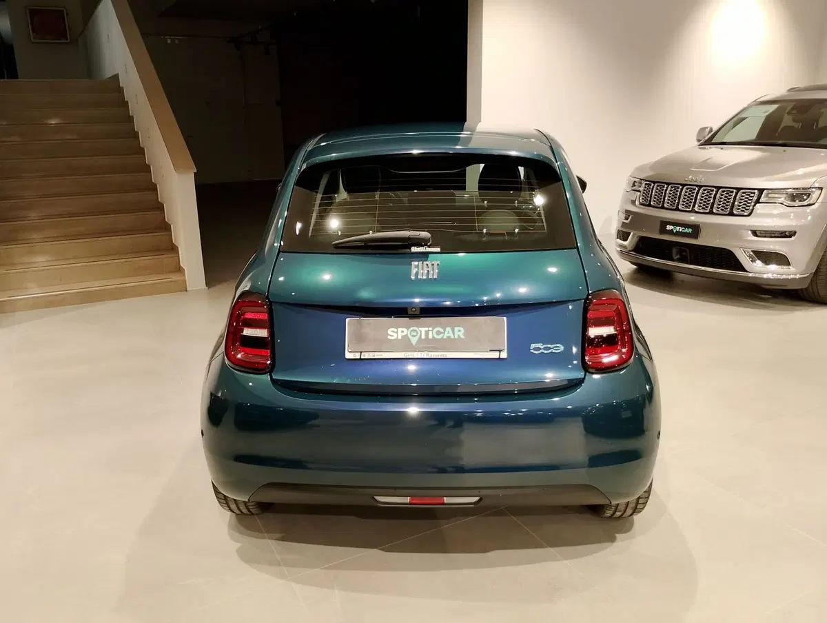 Fiat 500 Cabrio nuova a Ravenna (11)