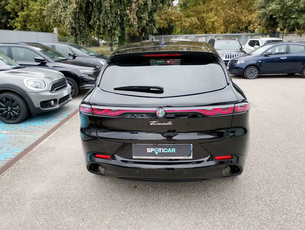 Alfa Romeo Tonale usata a Ravenna (12)