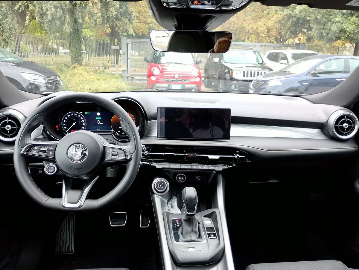 Alfa Romeo Tonale usata a Ravenna (5)
