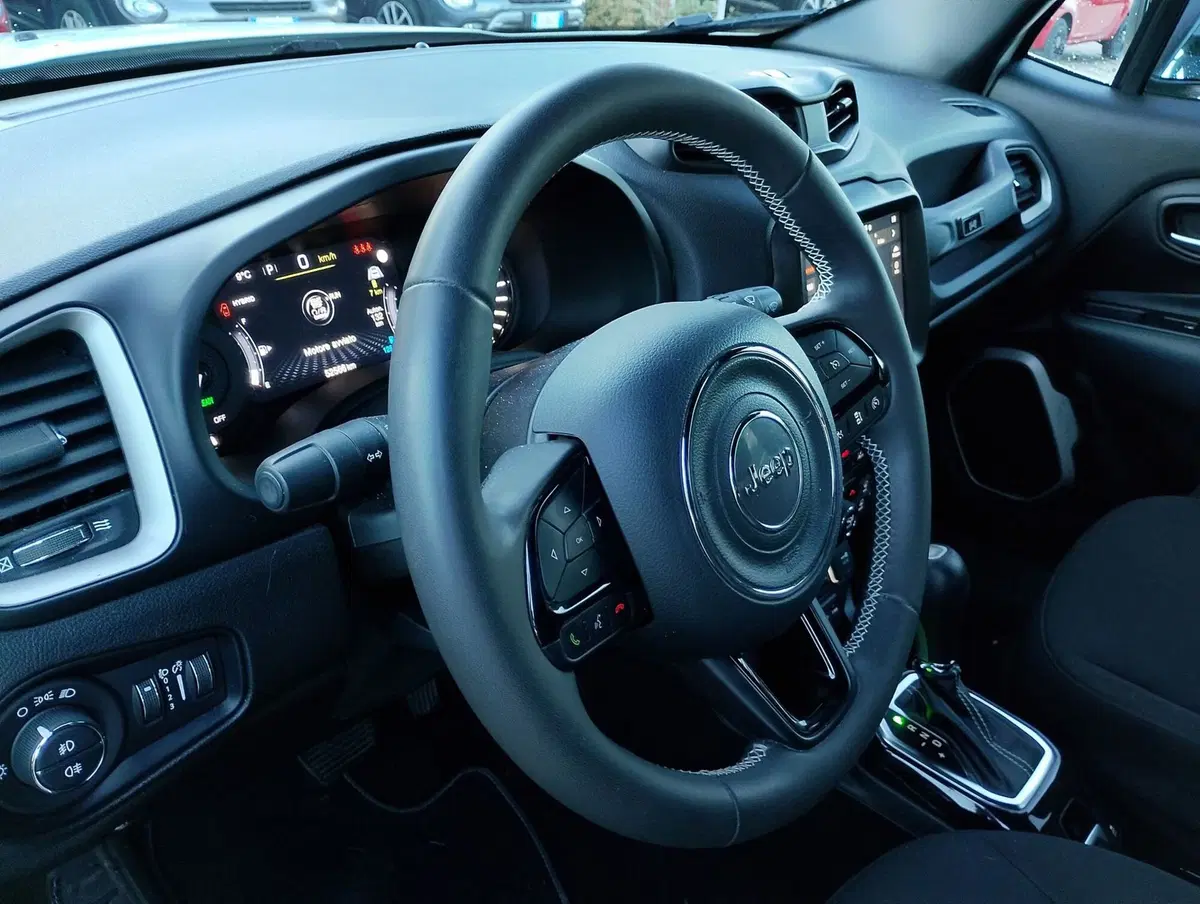 Jeep Renegade usata a Ravenna (8)