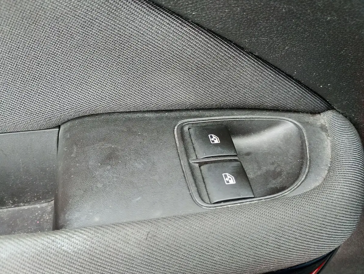 Opel Adam usata a Ravenna (14)