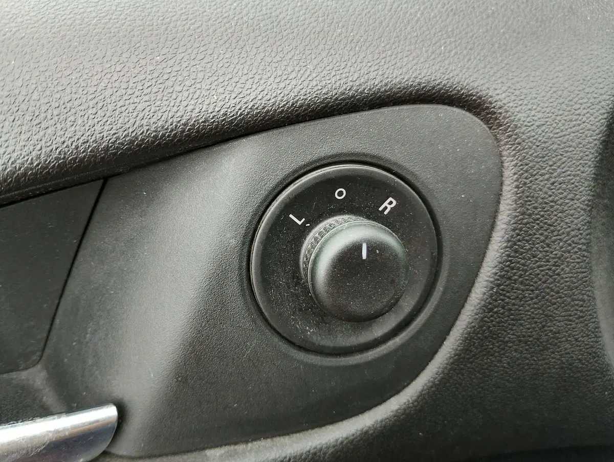 Opel Adam usata a Ravenna (15)