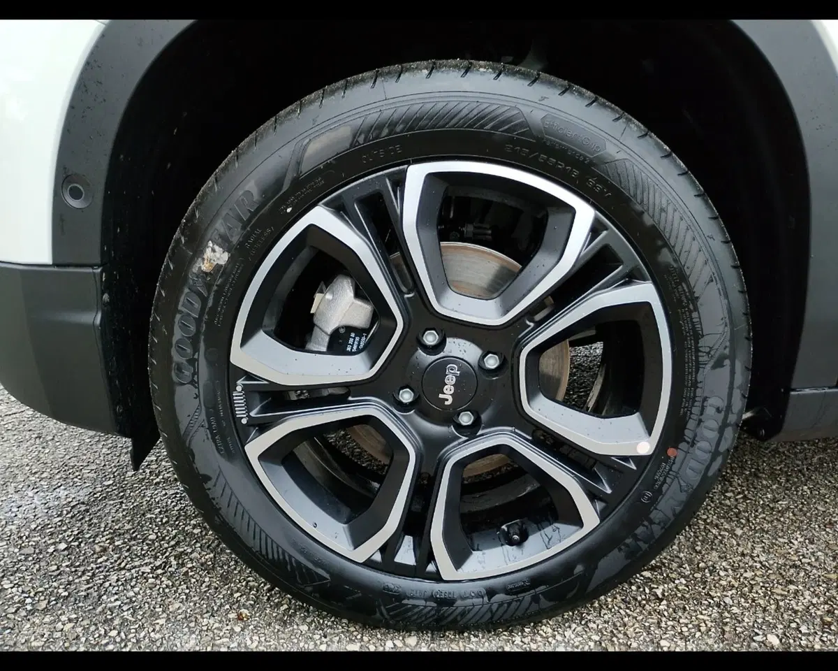 Jeep Avenger nuova a Ravenna (7)