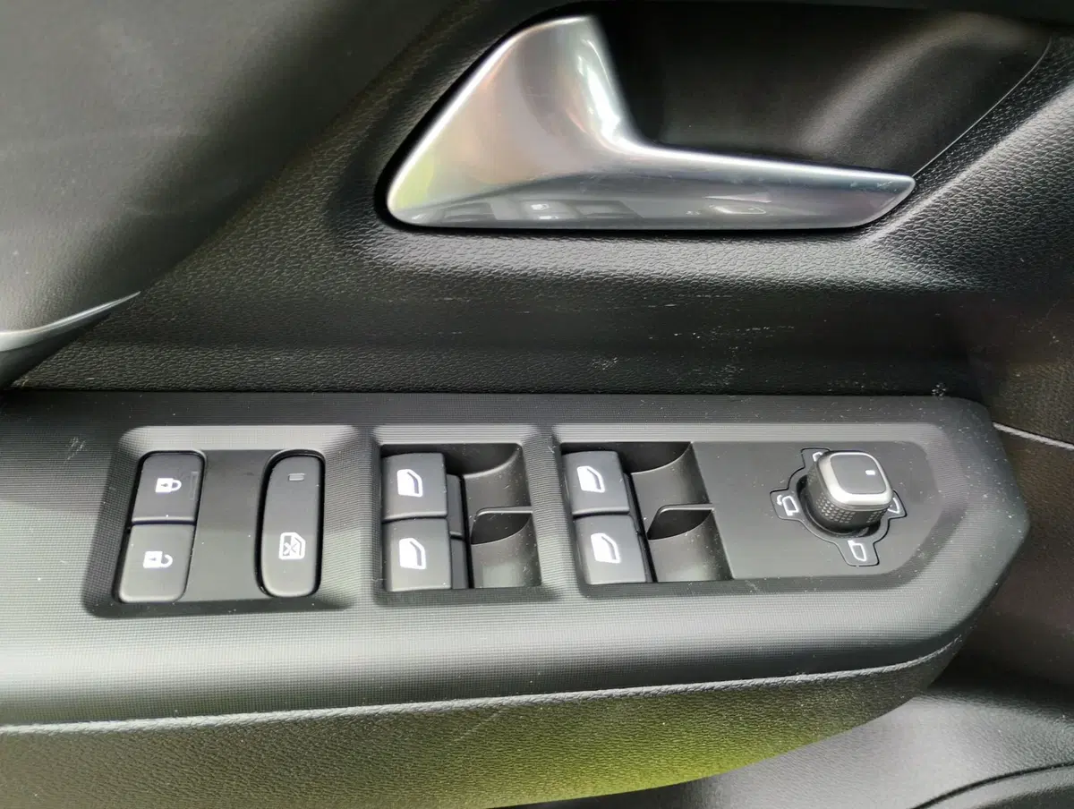 Jeep Compass usata a Ravenna (14)