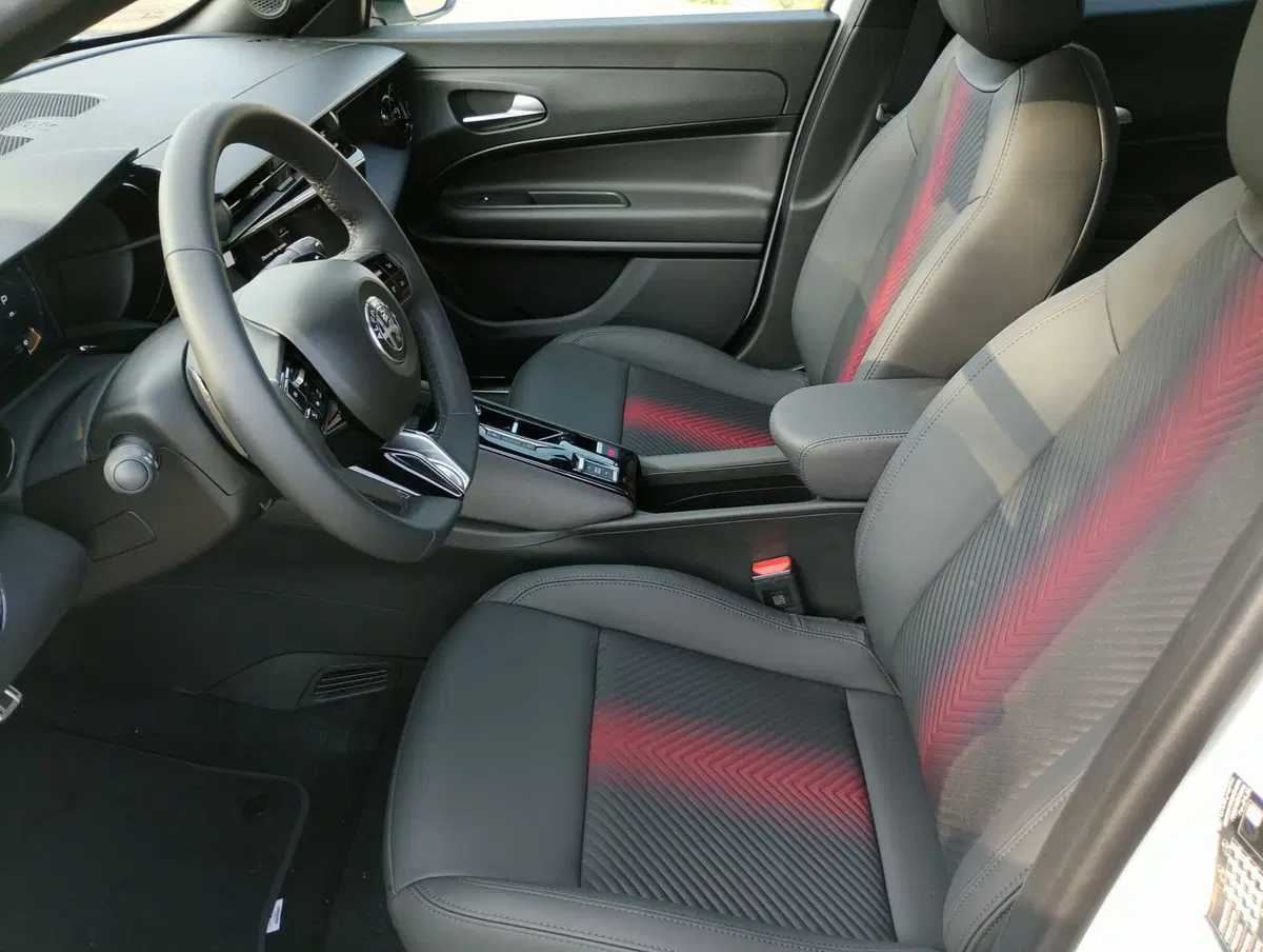 Alfa Romeo Junior nuova a Ravenna (3)