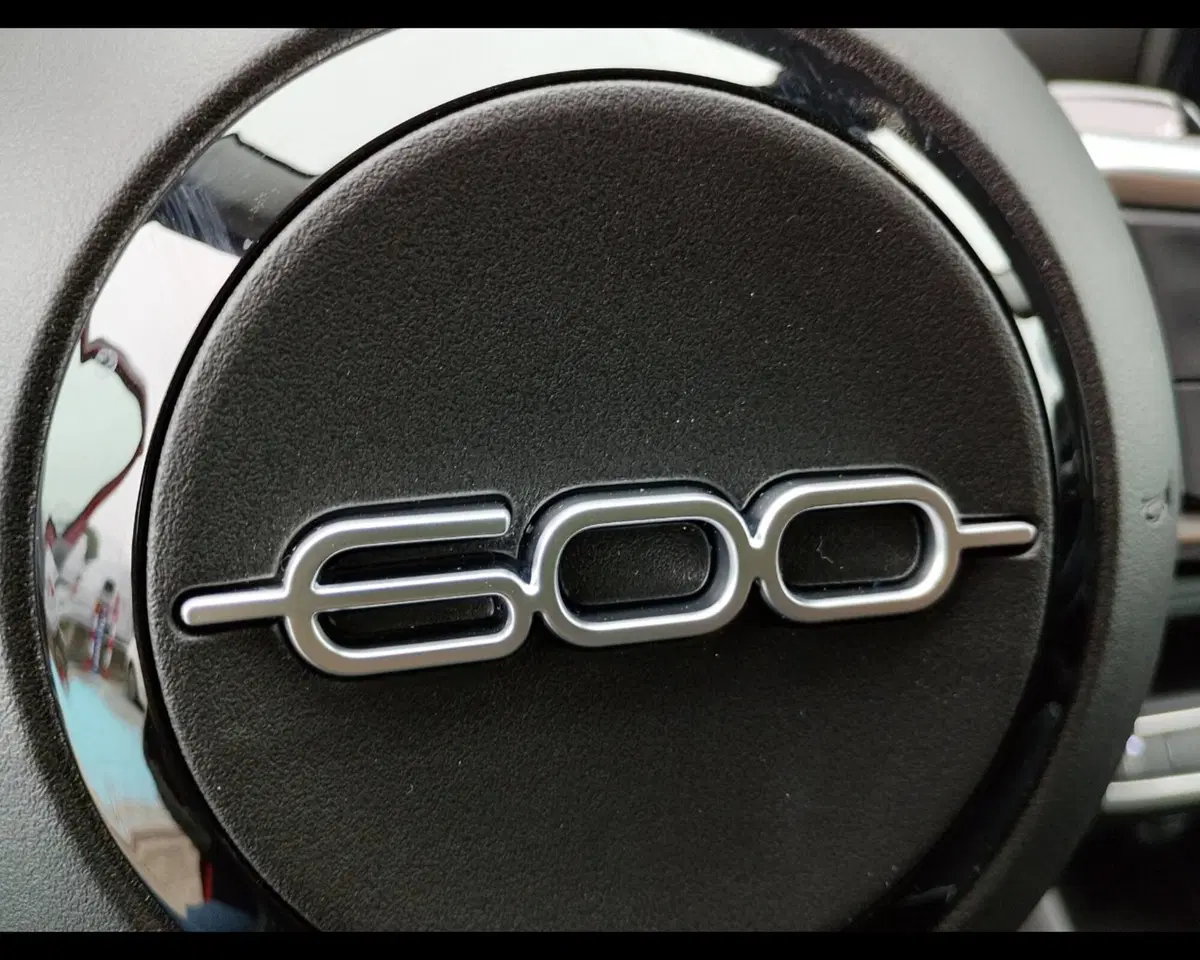 Fiat 600 nuova a Ravenna (18)