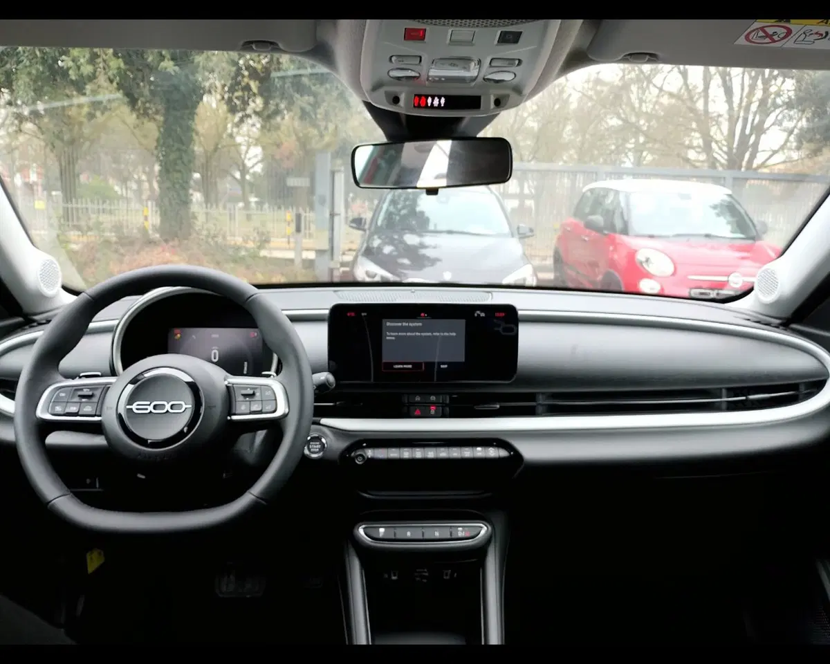 Fiat 600 nuova a Ravenna (5)