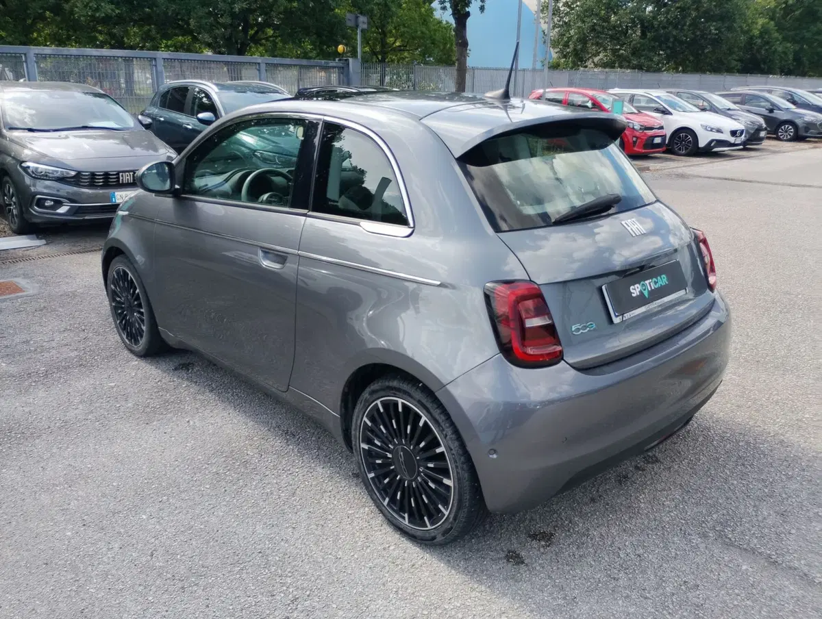 Fiat 500 Cabrio usata a Ravenna (2)