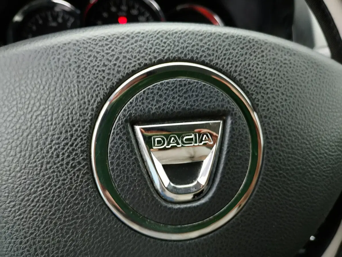 Dacia Duster usata a Ravenna (15)