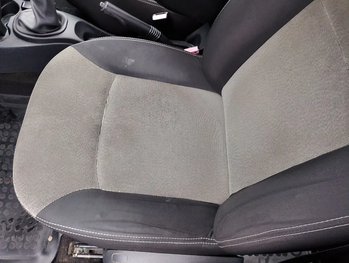 Dacia Duster usata a Ravenna (9)