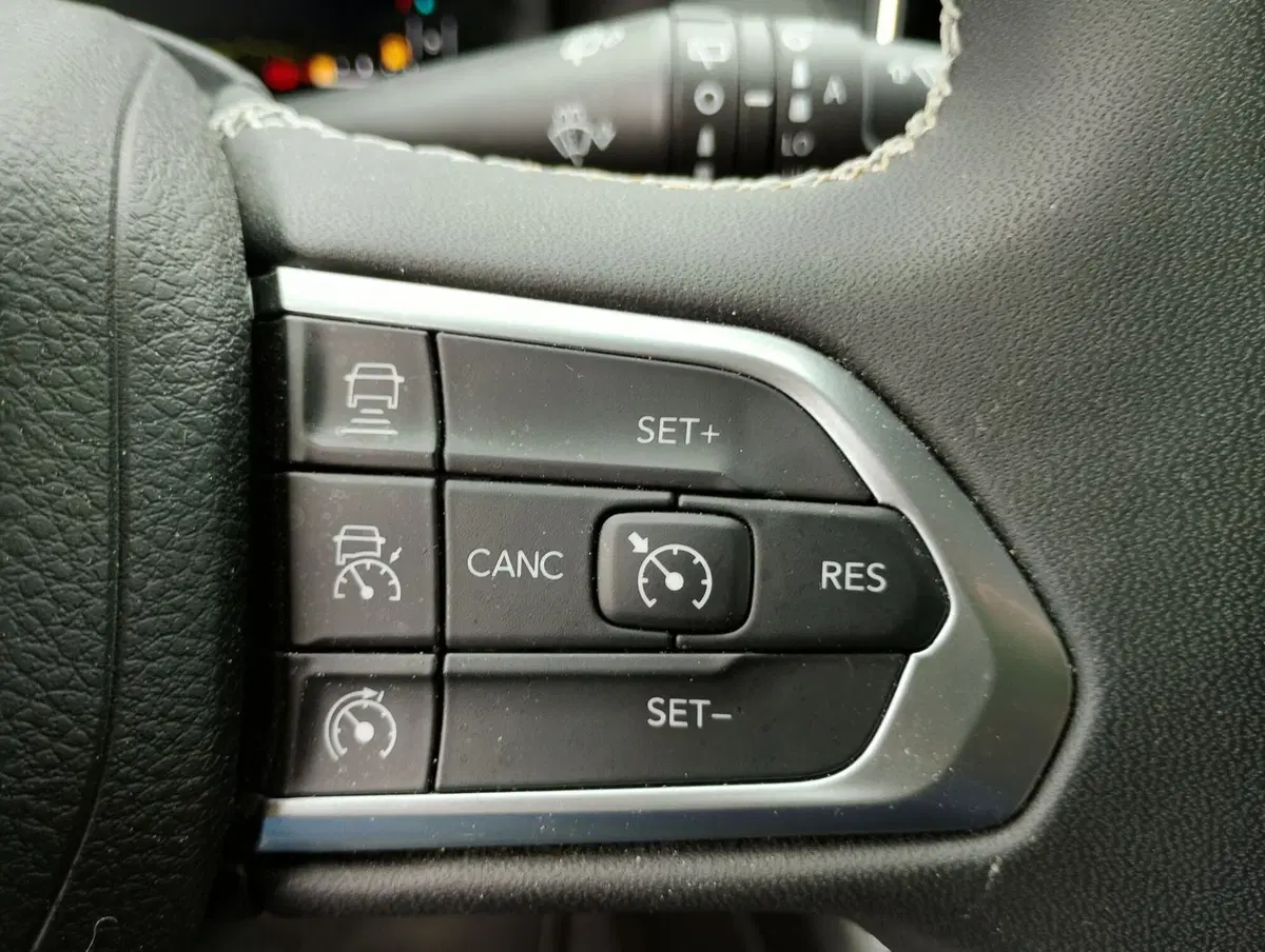 Jeep Compass usata a Ravenna (17)