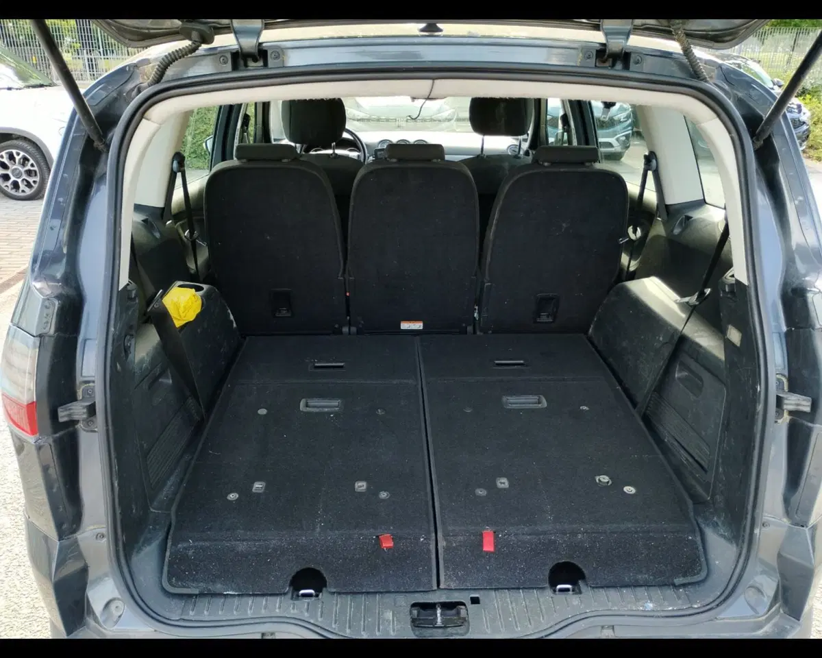 Ford S-Max usata a Ravenna (8)