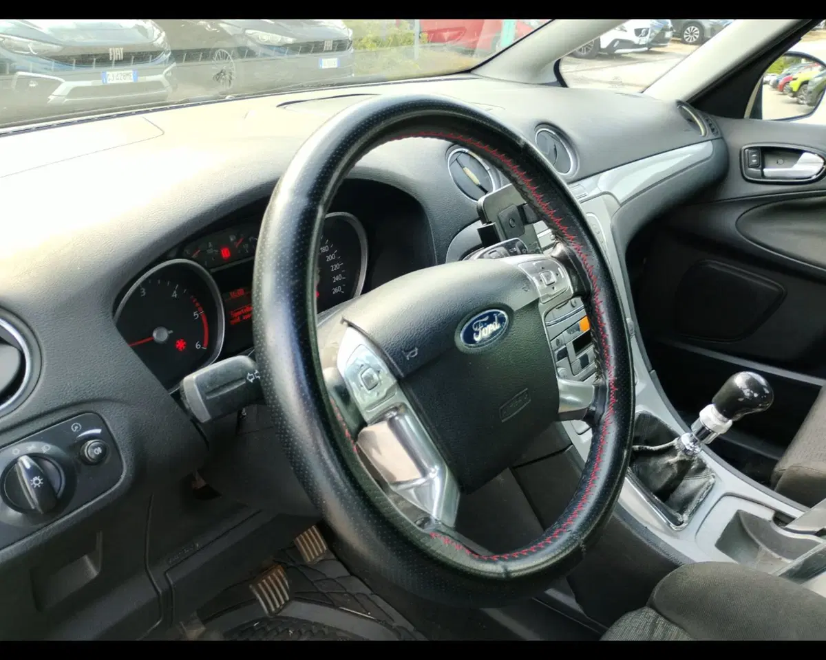 Ford S-Max usata a Ravenna (9)