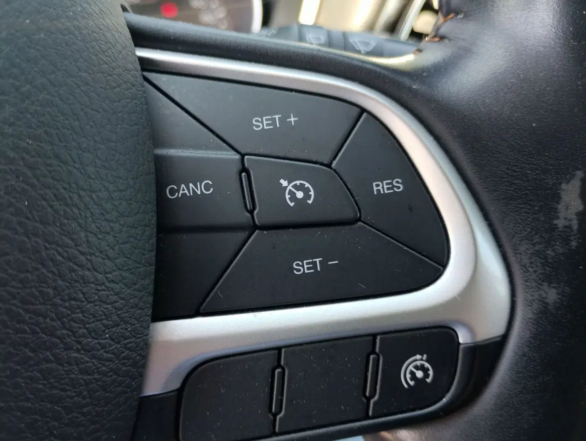 Jeep Compass usata a Ravenna (17)