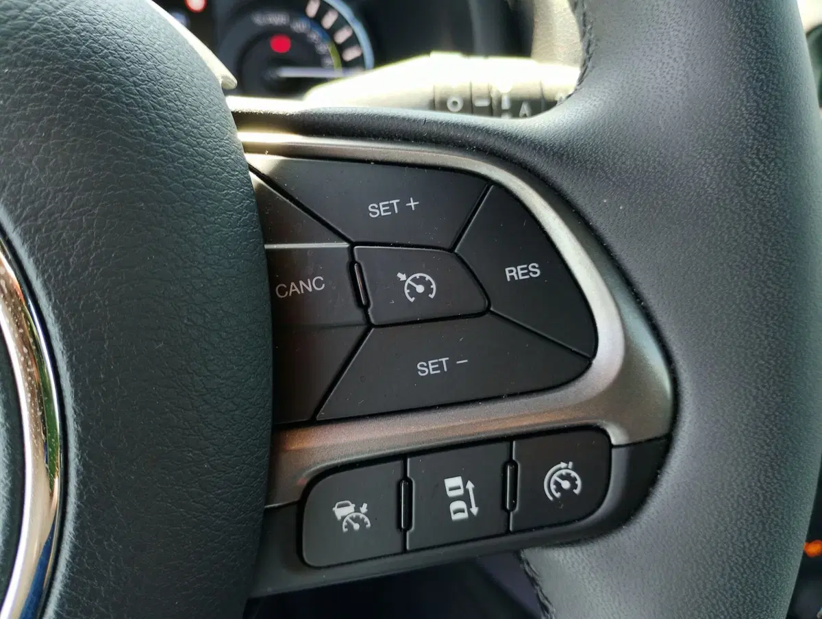 Jeep Renegade usata a Ravenna (17)